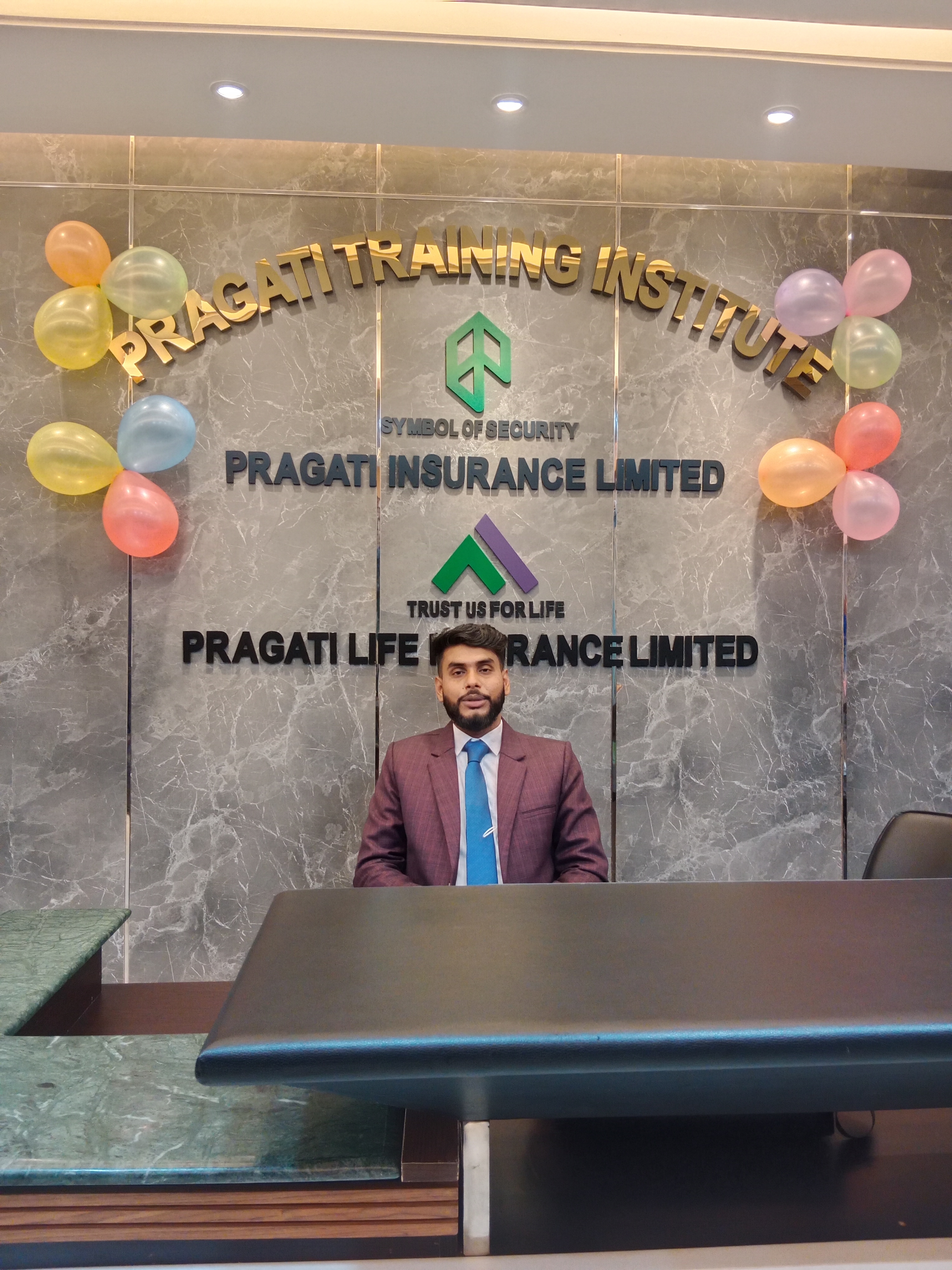 Incharge Photo